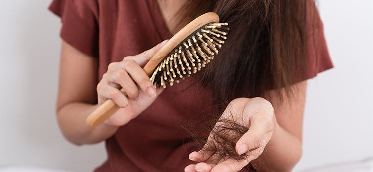 hair-fall-problem-young-asian-woman