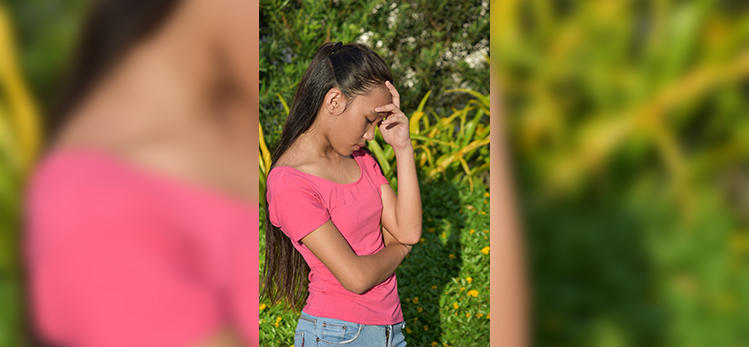 worried-asian-teen-girl