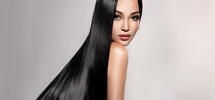 Making an avocado hair mask